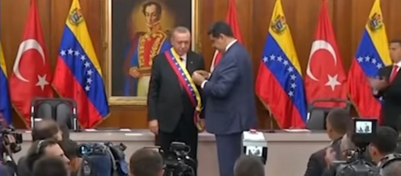 Операция в Венесуэле - Абсолютная Решимость. Операция в Венесуэле - Абсолютная Решимость 04.01.2026.