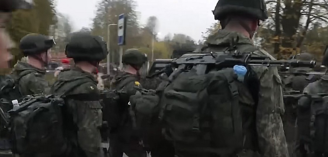 Скоро реформы и демобилизация: "Завтра, но не сегодня". Скоро реформы и демобилизация: "Завтра, но не сегодня" 2025.