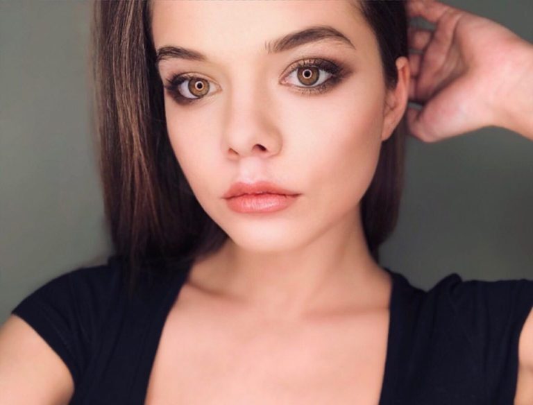 Настя Манастя. Настя Манастя фото