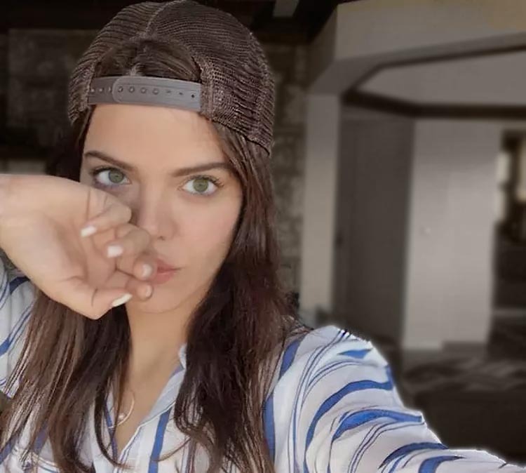 Настя Манастя слив фото просмотриваемый больше чем "Валя Карнавал". Настя Манастя слив с просмотрами выше чем у "Вали Карнавал".