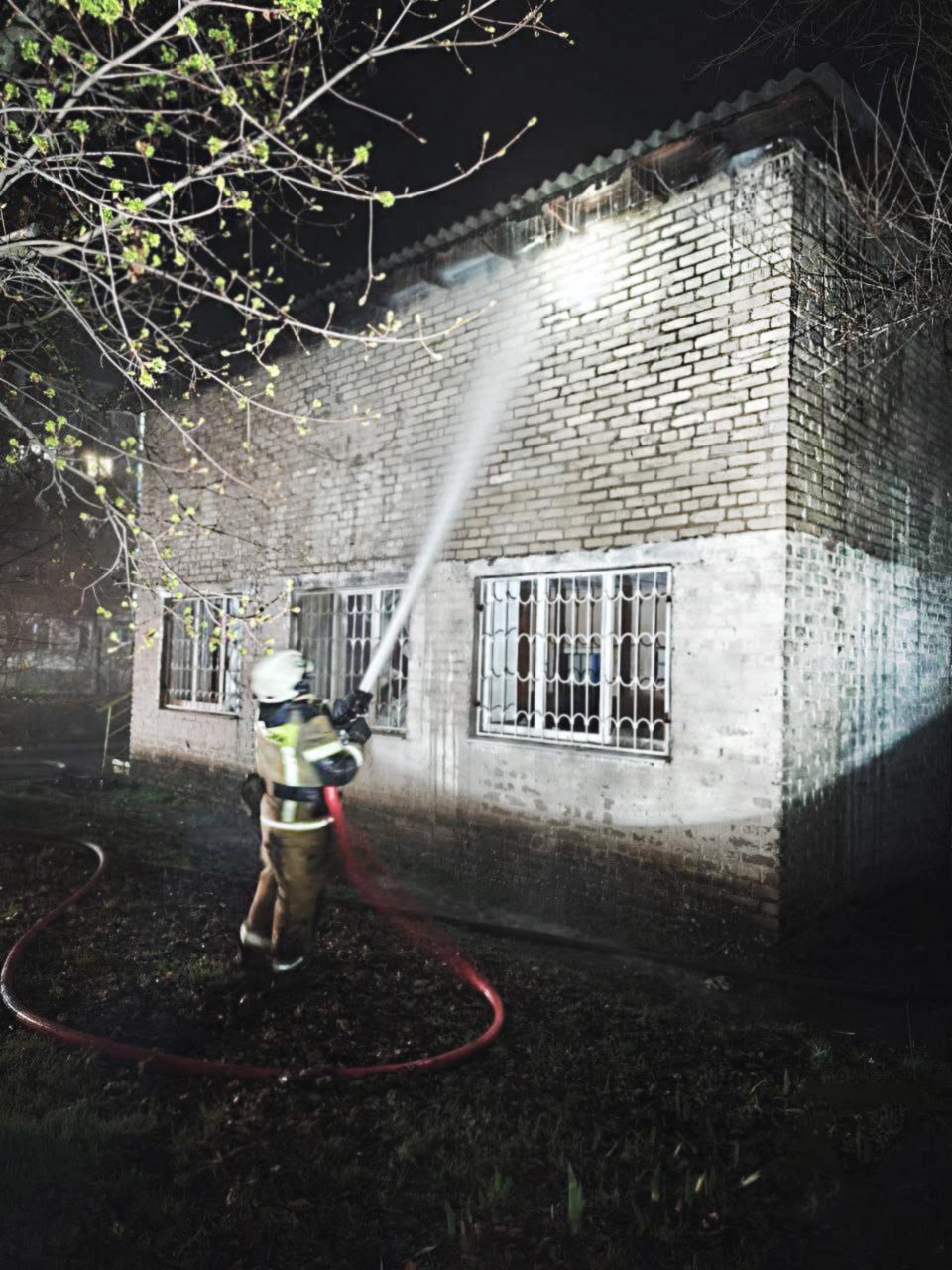 В Северодонецке произошел пожар в административном здании