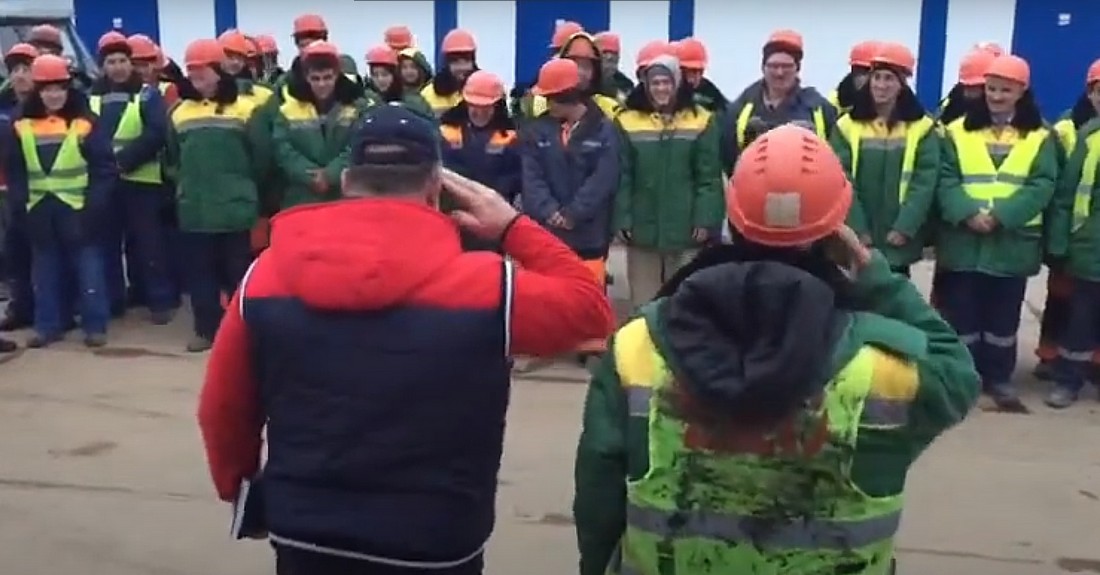 Восстановление Лисичанска: Приезжие и месные строители на "диете". Восстановление Лисичанска: Приезжие и месные строители на "диете" 2025.